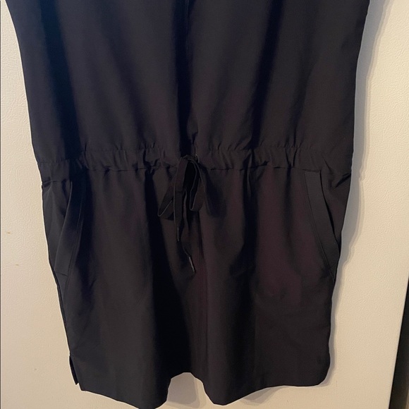 Lolë Small Black Sleeveless Dress Pockets‎ Elastic Waistband Tie - Picture 4 of 5